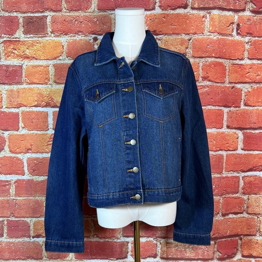 Vigoss Dark Wash Denim Jacket Women’s Medium‎ Button Front Stretch Trucker NWT